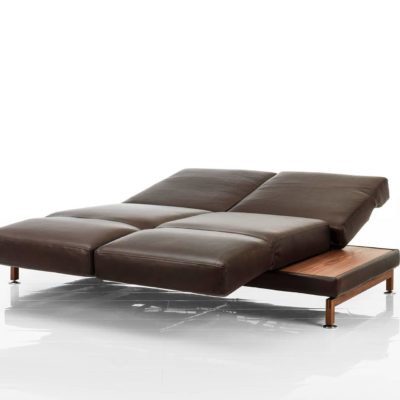 moule-sofas-07-leder-ausgeklappt